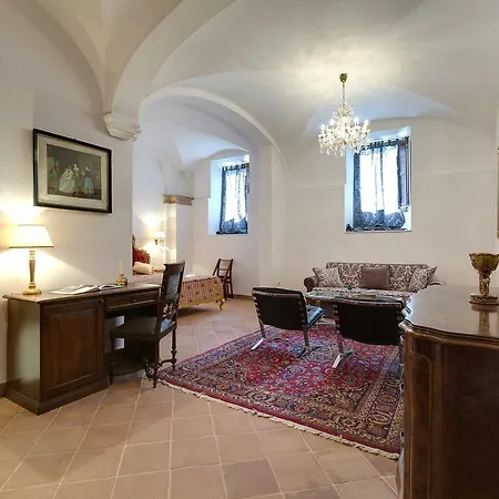Sant'anastasio לינה וארוחת בוקר 3*